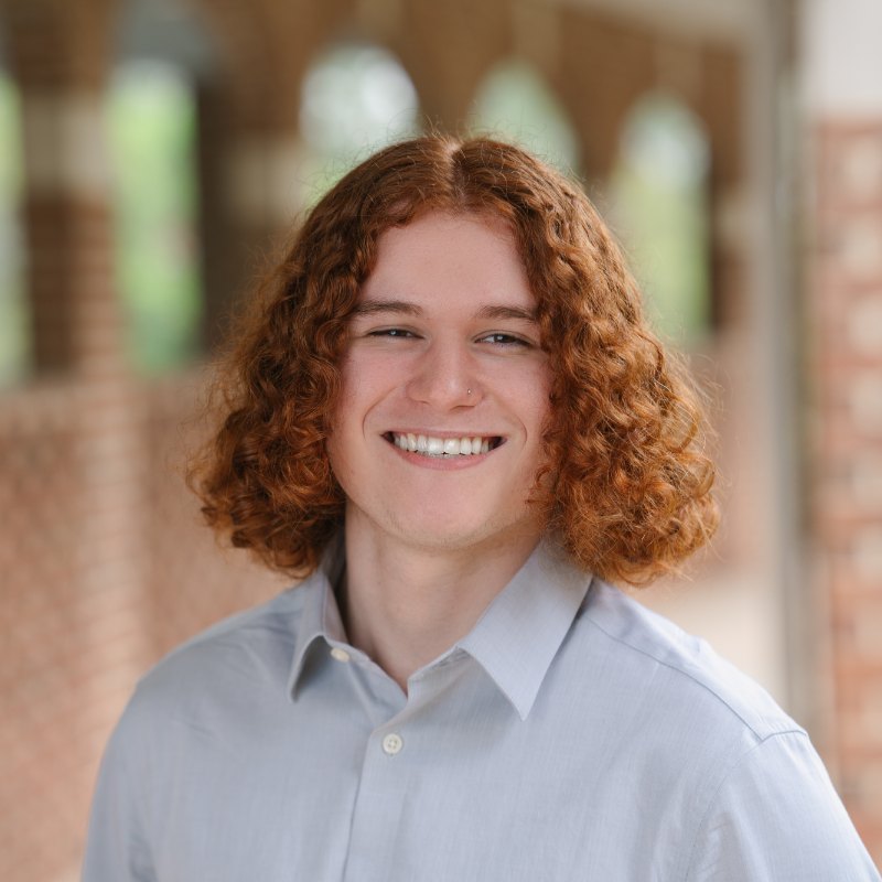 Headshot of Isaiah Nuñez